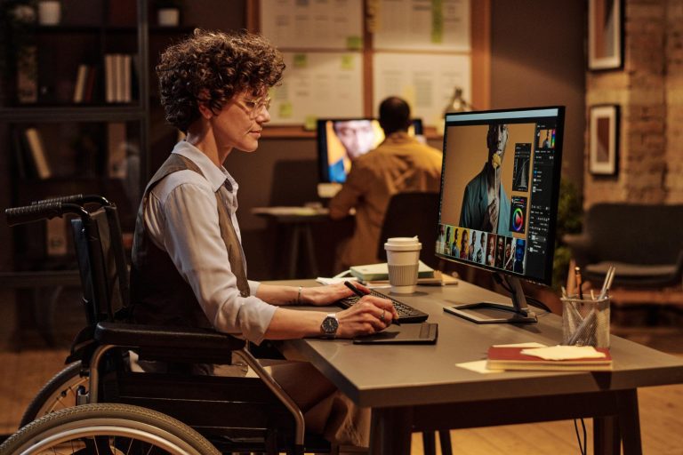 Guia Simplificado de Acessibilidade para Produtos Digitais em 2024